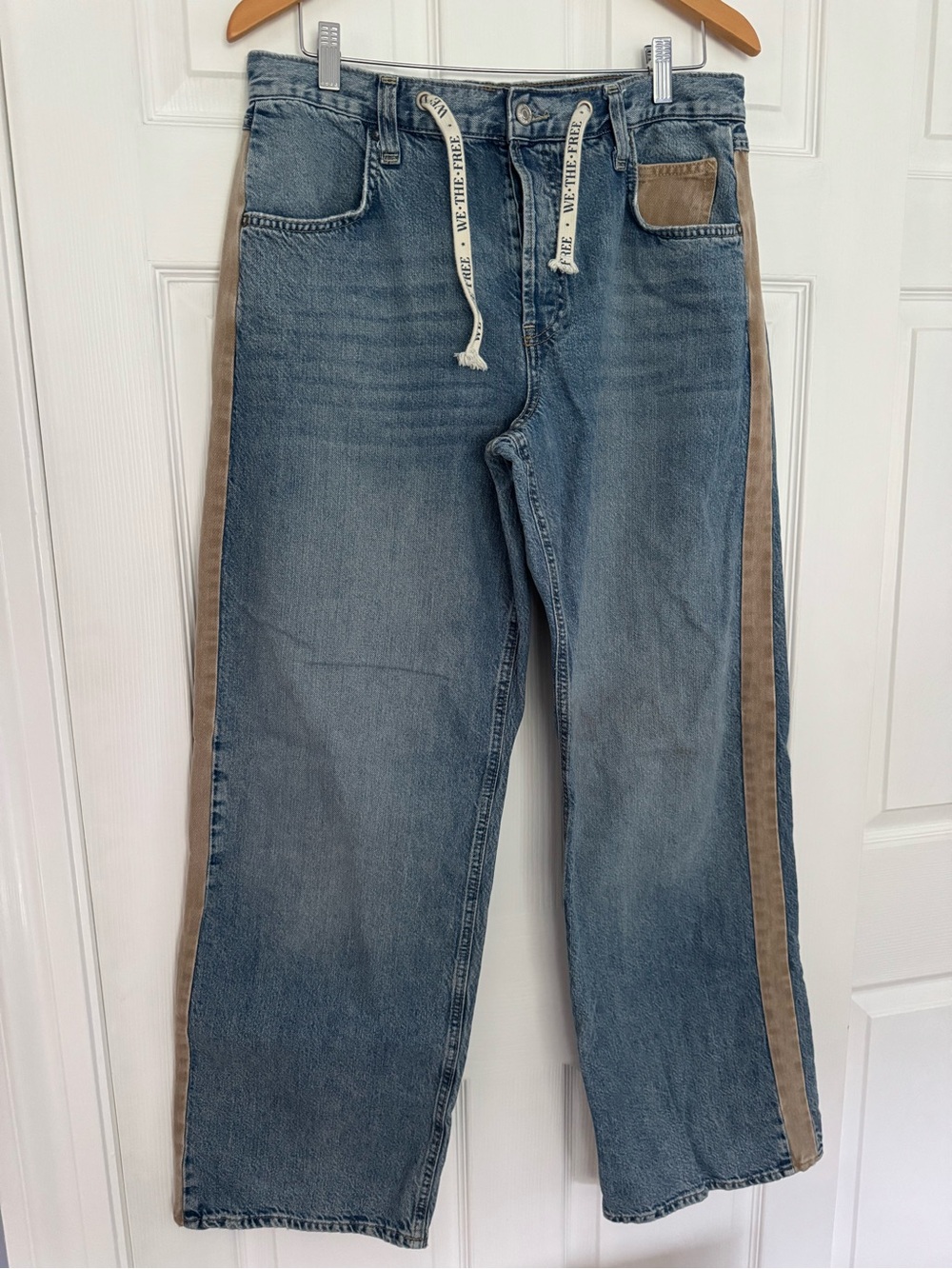 We The Free Zambi Slouchy Boyfriend Jeans in Faded Blue with Tan Stripes - Picture 5 of 16